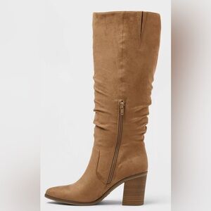Universal Thread knee-high boots w/ memory foam. Faux suede. Tan. 7. NWT